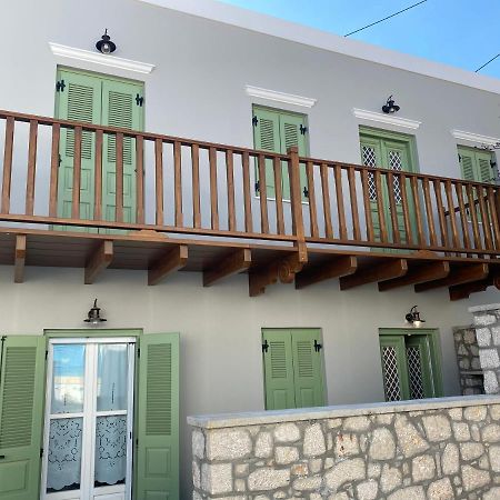 Luca'S Houses Chalki Town Buitenkant foto